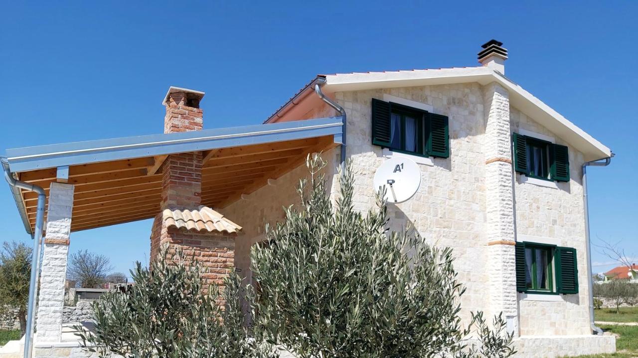 Villa Stone Pearl With Heated Swimming Pool Sveti Filip i Jakov Eksteriør billede
