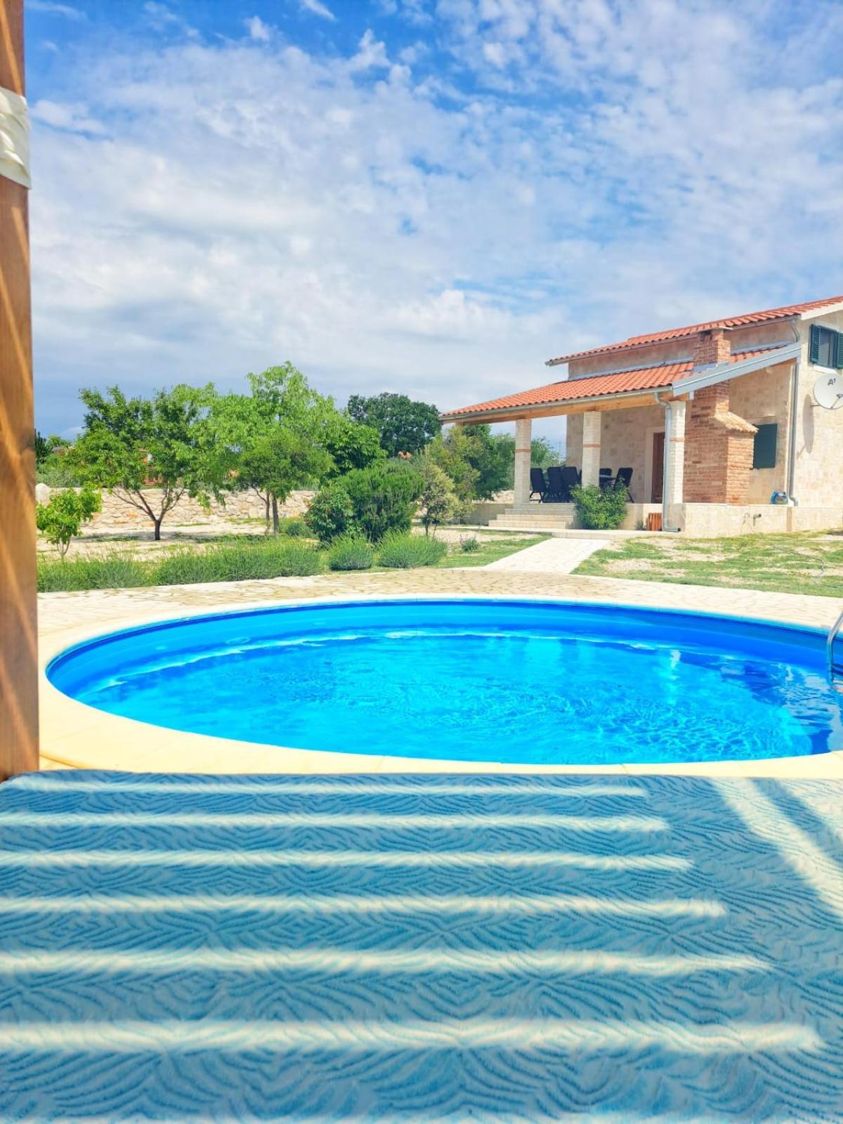 Villa Stone Pearl With Heated Swimming Pool Sveti Filip i Jakov Eksteriør billede